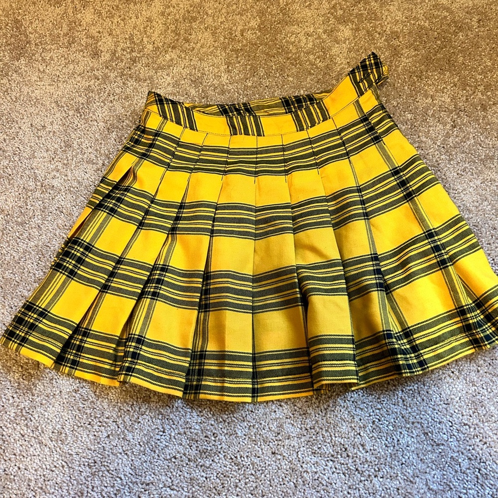 Forever 21 Pleated Mini Skirt